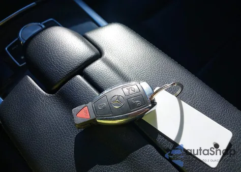 2014 Mercedes-Benz E 350 from USA, damaged, VIN WDDHF5KB1EA812332